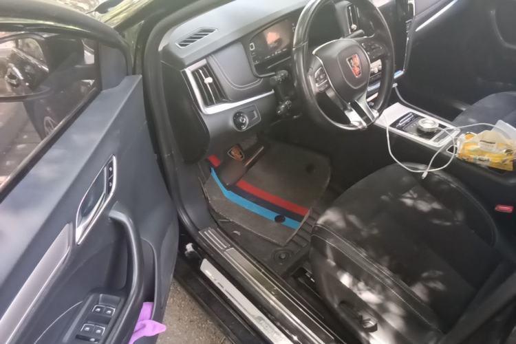 Used Roewe i6 New Energy 2017 45T Hybrid Connective Smart Luxury Edition Driver Seat