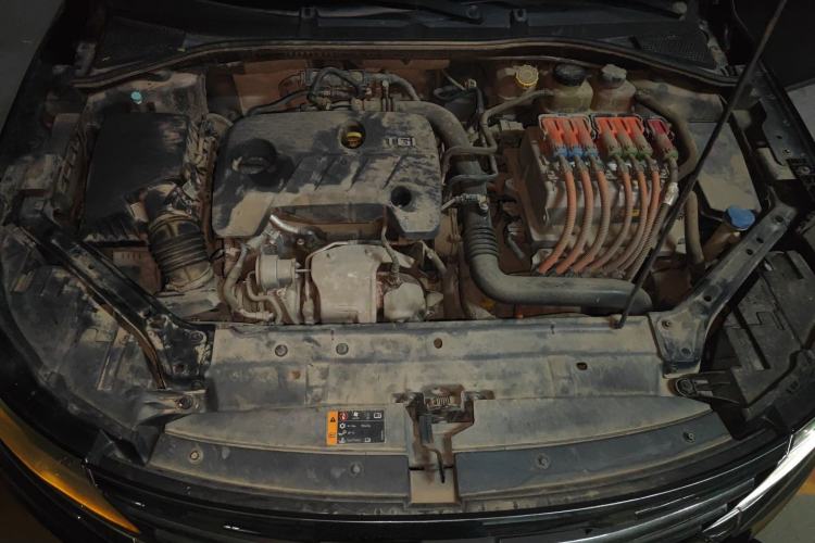 Used Roewe i6 New Energy 2017 45T Hybrid Connect & Smart Enjoyment Edition Engine Bay