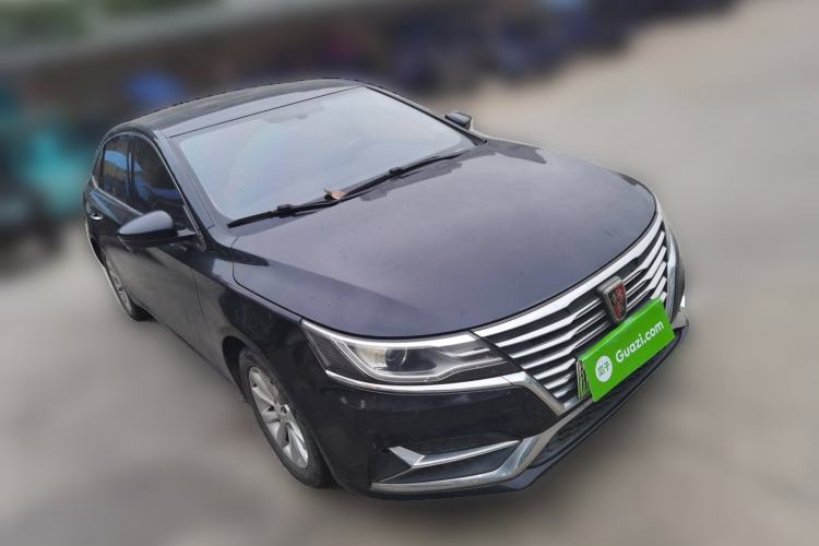 Used Roewe i6 New Energy 2017 45T Hybrid Connect & Smart Enjoyment Edition Front Right 45 Deg