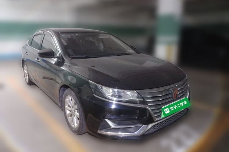 Used Roewe i6 New Energy 2017 45T Hybrid Connect & Smart Enjoyment Edition Front Right 45 Deg