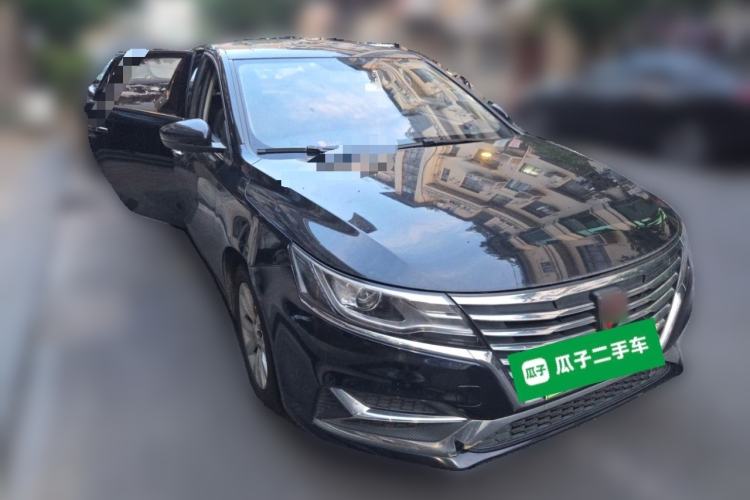 Used Roewe i6 New Energy 2017 45T Hybrid Connect & Smart Enjoyment Edition Front Right 45 Deg
