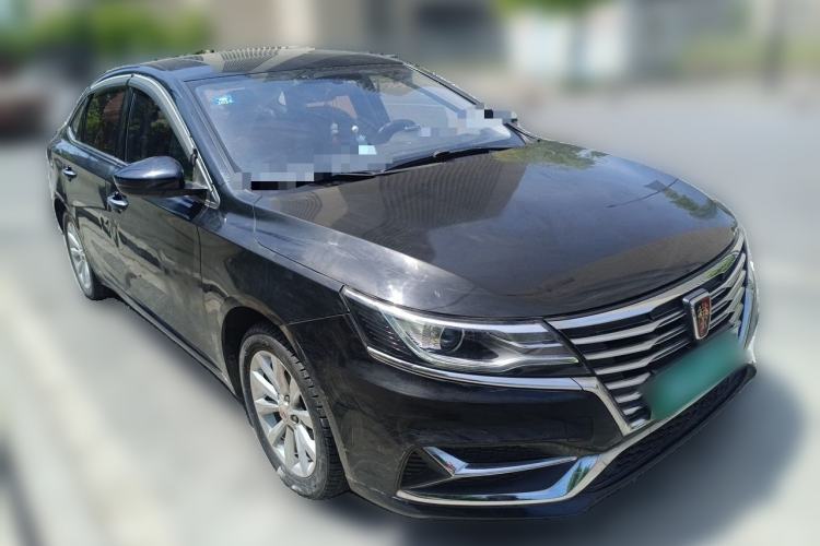 Used Roewe i6 New Energy 2017 45T Hybrid Connect & Smart Enjoyment Edition Front Right 45 Deg