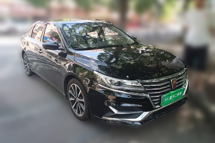 Used Roewe i6 New Energy 2017 45T Hybrid Connective Smart Luxury Edition Front Right 45 Deg