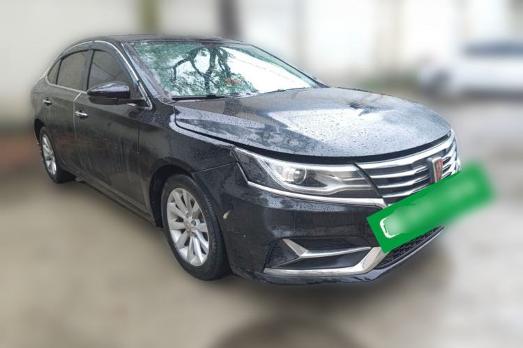 Used Roewe i6 New Energy 2017 45T Hybrid Connect & Smart Enjoyment Edition Front Right 45 Deg