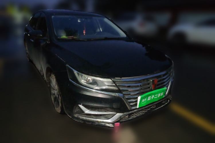 Used Roewe i6 New Energy 2017 45T Hybrid Connect & Smart Enjoyment Edition Front Right 45 Deg