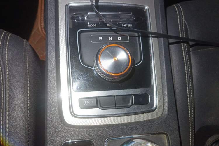 Used Roewe i6 New Energy 2017 45T Hybrid Connect & Smart Enjoyment Edition Gear Lever