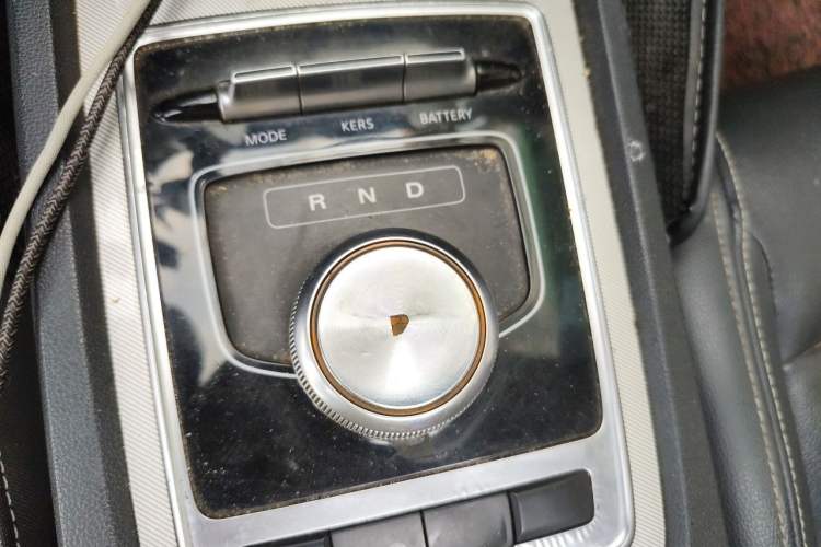 Used Roewe i6 New Energy 2017 45T Hybrid Connect & Smart Enjoyment Edition Gear Lever
