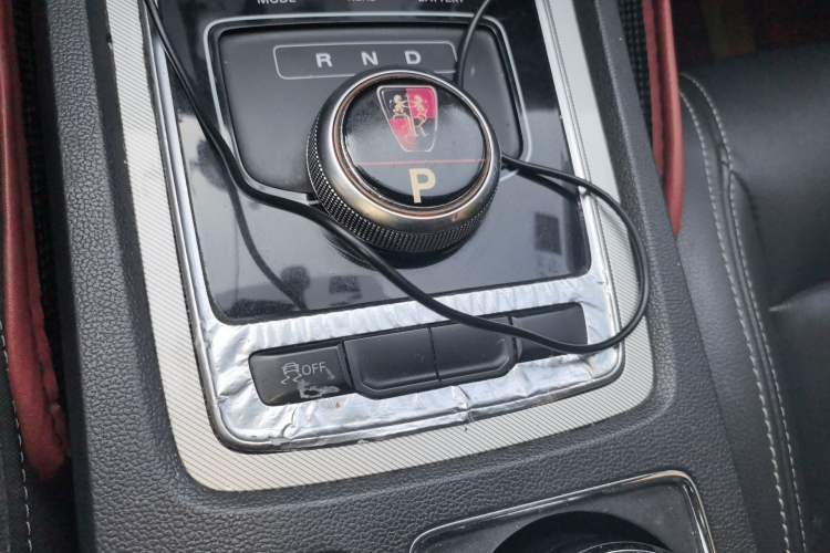 Used Roewe i6 New Energy 2017 45T Hybrid Connect & Smart Enjoyment Edition Gear Lever
