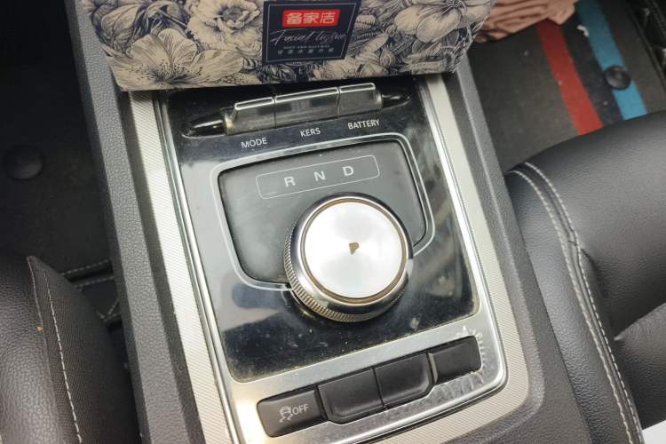 Used Roewe i6 New Energy 2017 45T Hybrid Connect & Smart Enjoyment Edition Gear Lever