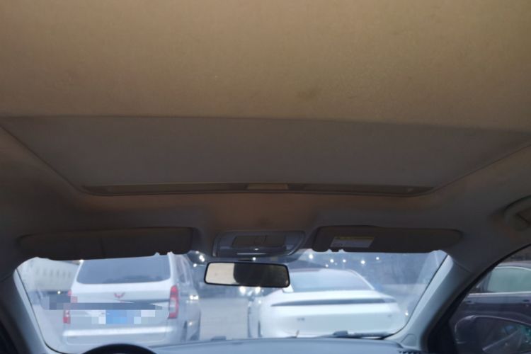 Used Roewe i6 New Energy 2017 45T Hybrid Connect & Smart Enjoyment Edition Headliner
