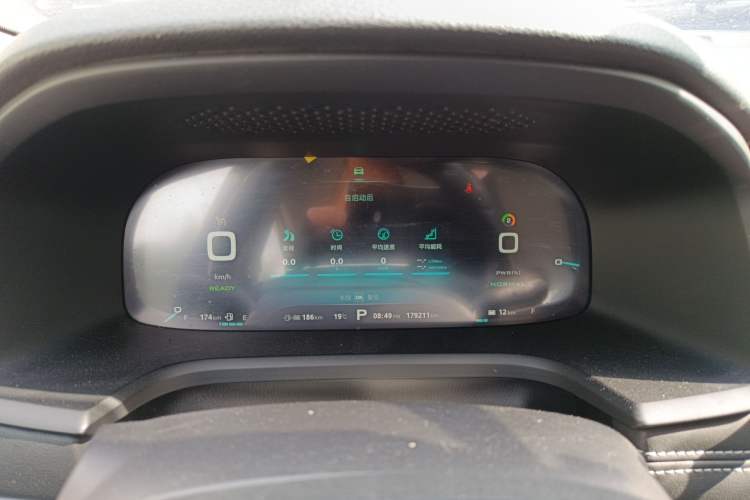 Used Roewe i6 New Energy 2017 45T Hybrid Connect & Smart Enjoyment Edition Instrument Cluster