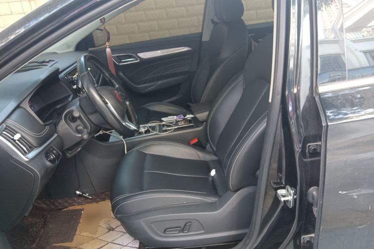 Used Roewe i6 New Energy 2017 45T Hybrid Connect & Smart Enjoyment Edition Left Front Seat