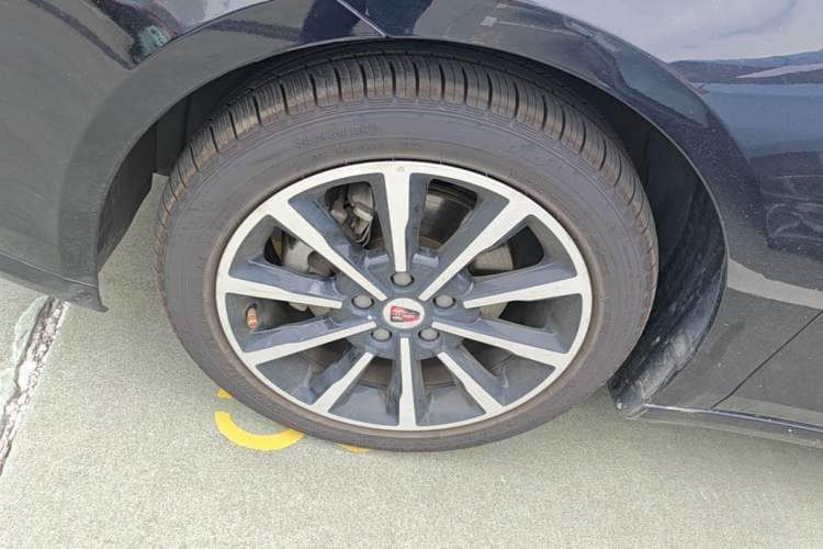 Used Roewe i6 New Energy 2017 45T Hybrid Connective Smart Luxury Edition Left Front Wheel Hub
