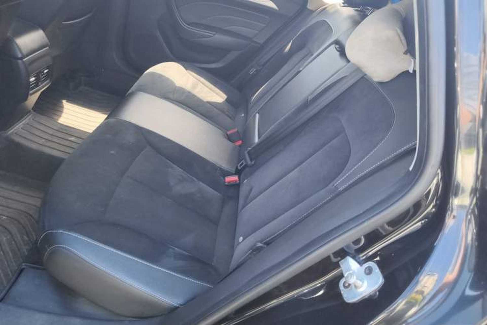 Used Roewe i6 New Energy 2017 45T Hybrid Connective Smart Luxury Edition Left Rear Seat
