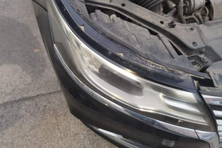 Used Roewe i6 New Energy 2017 45T Hybrid Connect & Smart Enjoyment Edition Right Front Headlight