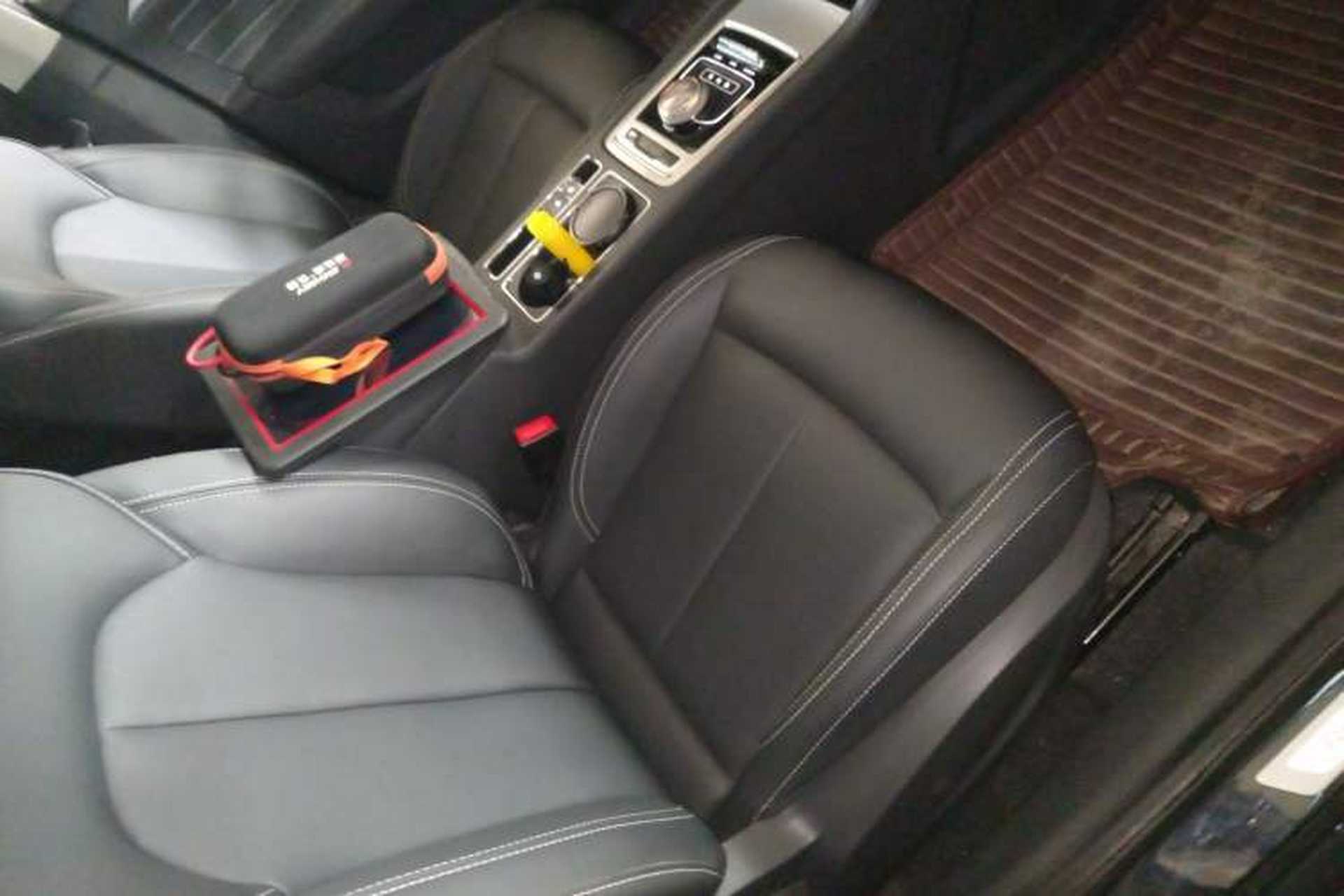 Used Roewe i6 New Energy 2017 45T Hybrid Connect & Smart Enjoyment Edition Right Front Seat