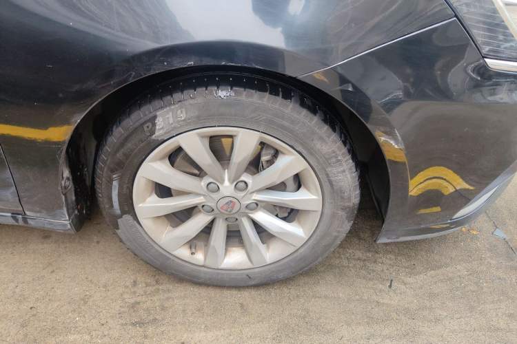 Used Roewe i6 New Energy 2017 45T Hybrid Connect & Smart Enjoyment Edition Right Front Wheel Hub