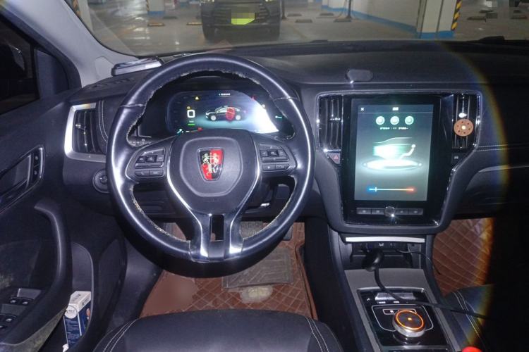 Used Roewe i6 New Energy 2017 45T Hybrid Connect & Smart Enjoyment Edition Steering Wheel