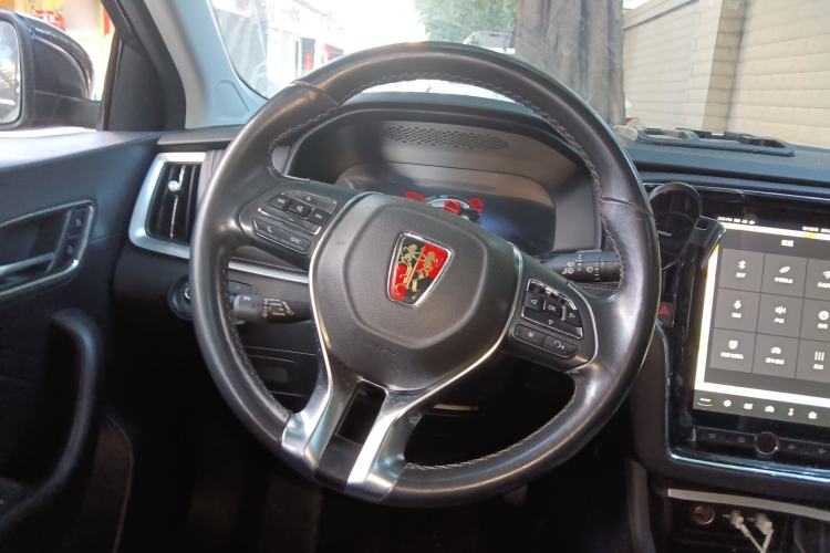 Used Roewe i6 New Energy 2017 45T Hybrid Connect & Smart Enjoyment Edition Steering Wheel