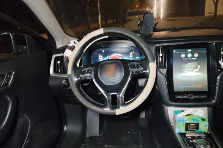 Used Roewe i6 New Energy 2017 45T Hybrid Connect & Smart Enjoyment Edition Steering Wheel
