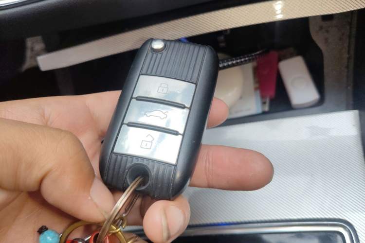 Used Roewe i6 New Energy 2017 45T Hybrid Connect & Smart Enjoyment Edition Vehicle Key