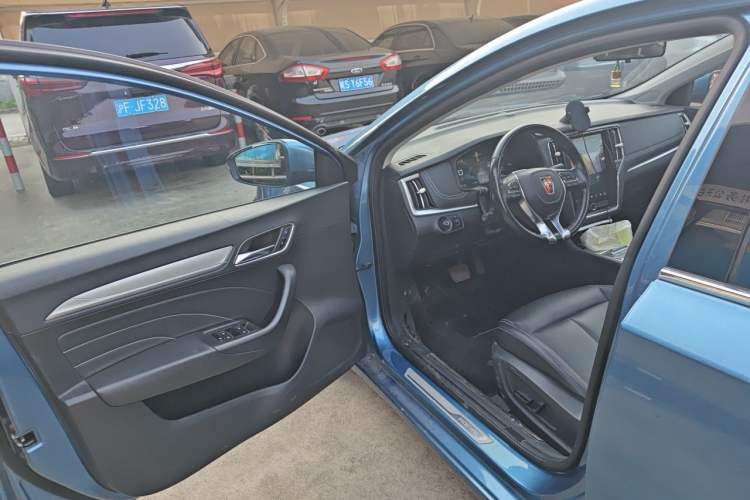 Used Roewe i6 New Energy 2017 45T Hybrid Connect & Smart Enjoyment Edition Driver Seat