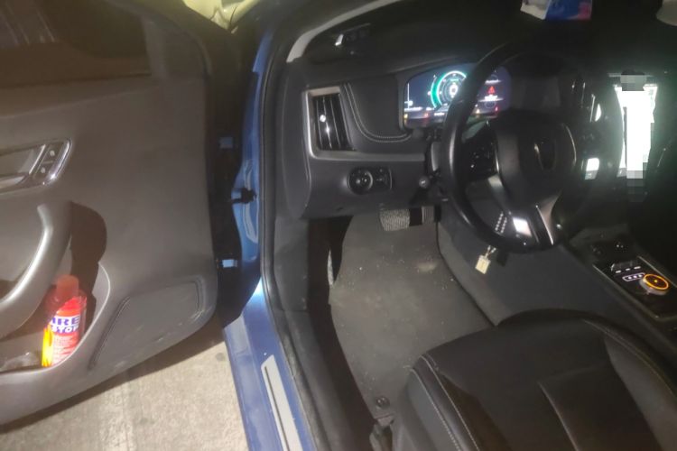 Used Roewe i6 New Energy 2017 45T Hybrid Connect & Smart Enjoyment Edition Driver Seat