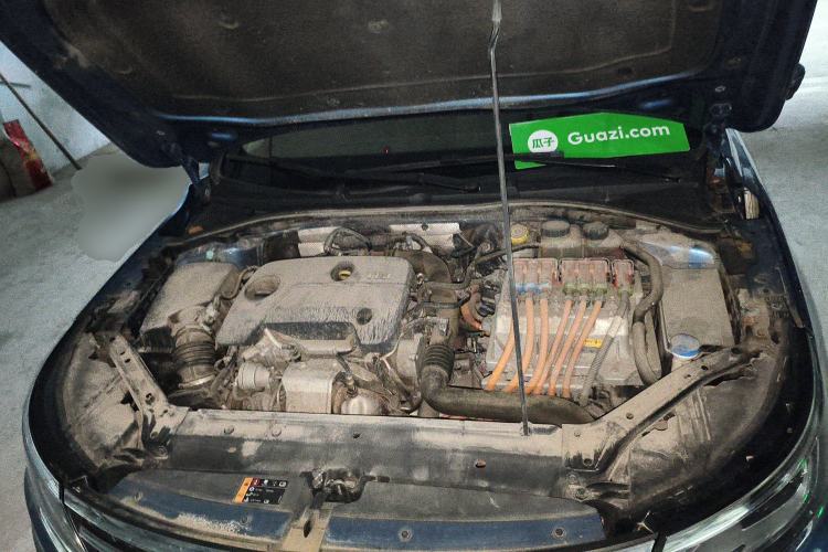 Used Roewe i6 New Energy 2017 45T Hybrid Connective Smart Luxury Edition Engine Bay