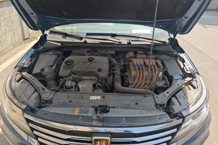 Used Roewe i6 New Energy 2017 45T Hybrid Connect & Smart Enjoyment Edition Engine Bay