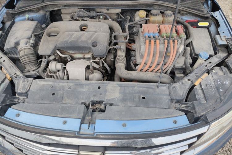 Used Roewe i6 New Energy 2017 45T Hybrid Connect & Smart Enjoyment Edition Engine Bay