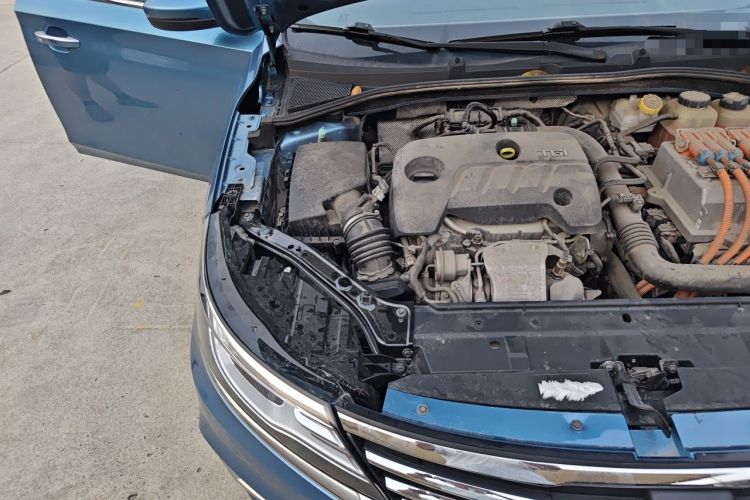 Used Roewe i6 New Energy 2017 45T Hybrid Connect & Smart Enjoyment Edition Engine Bay Right