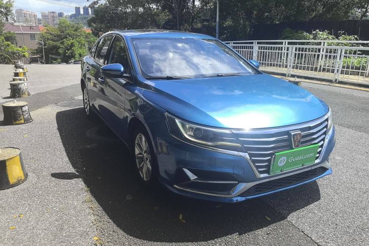 Used Roewe i6 New Energy 2017 45T Hybrid Connect & Smart Enjoyment Edition Exterior 2
