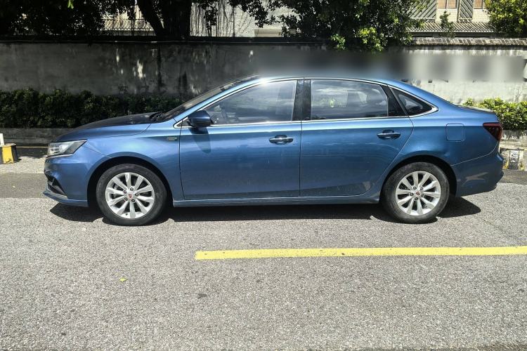 Used Roewe i6 New Energy 2017 45T Hybrid Connect & Smart Enjoyment Edition Exterior 7
