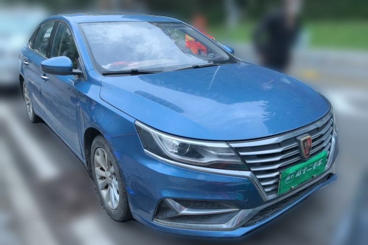 Used Roewe i6 New Energy 2017 45T Hybrid Connect & Smart Enjoyment Edition Front Right 45 Deg