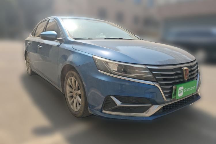 Used Roewe i6 New Energy 2017 45T Hybrid Connect & Smart Enjoyment Edition Front Right 45 Deg