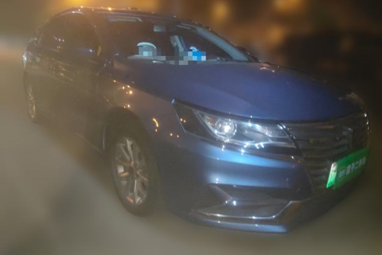 Used Roewe i6 New Energy 2017 45T Hybrid Connect & Smart Enjoyment Edition Front Right 45 Deg