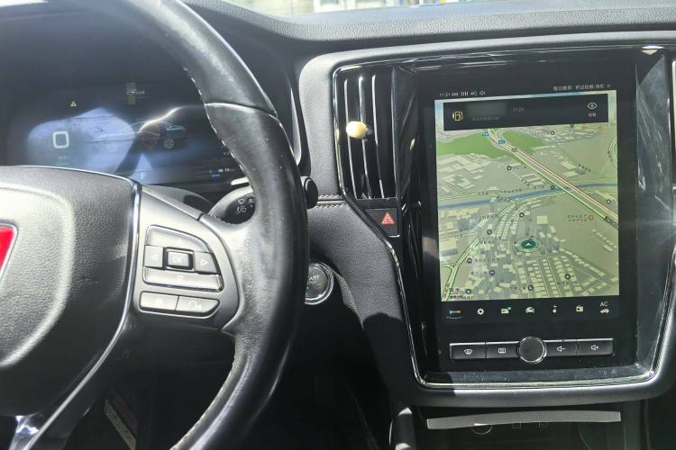 Used Roewe i6 New Energy 2017 45T Hybrid Connect & Smart Enjoyment Edition Interior 4