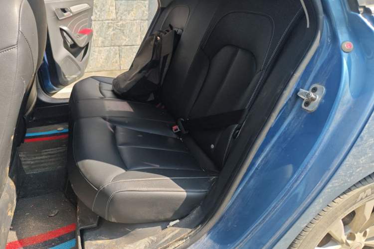 Used Roewe i6 New Energy 2017 45T Hybrid Connect & Smart Enjoyment Edition Left Rear Seat