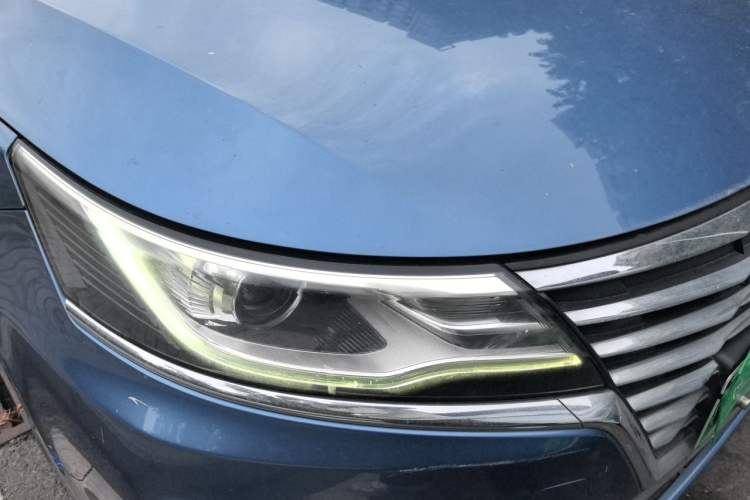 Used Roewe i6 New Energy 2017 45T Hybrid Connect & Smart Enjoyment Edition Right Front Headlight