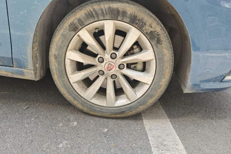 Used Roewe i6 New Energy 2017 45T Hybrid Connect & Smart Enjoyment Edition Right Front Wheel Hub