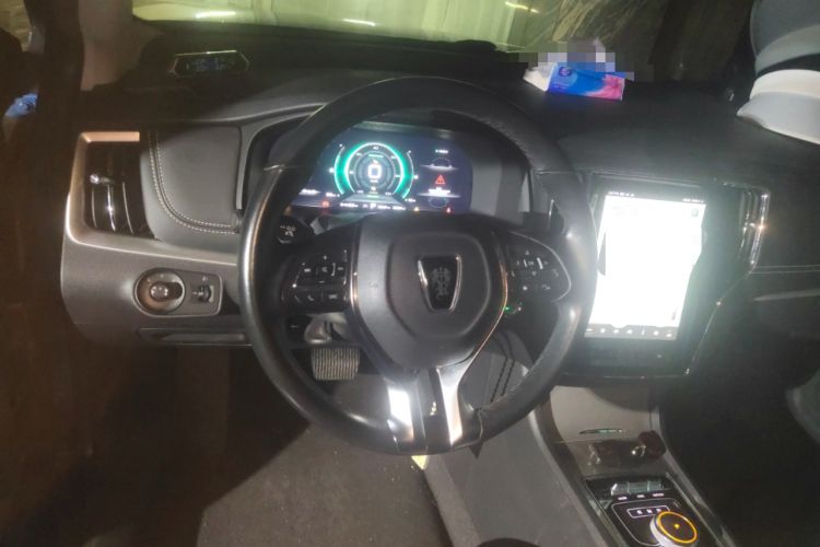 Used Roewe i6 New Energy 2017 45T Hybrid Connect & Smart Enjoyment Edition Steering Wheel