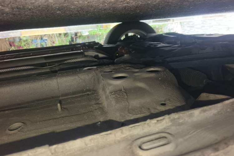 Used Roewe i6 New Energy 2017 45T Hybrid Connect & Smart Enjoyment Edition Chassis Front Left