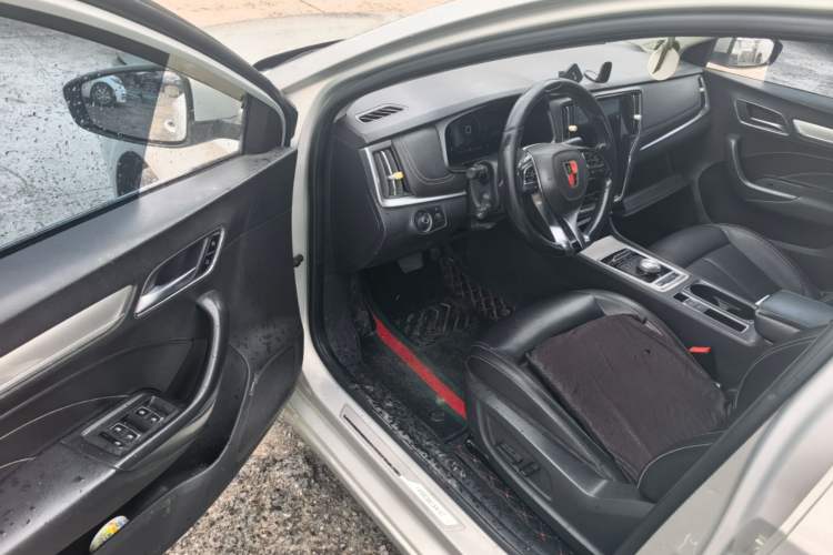 Used Roewe i6 New Energy 2017 45T Hybrid Connect & Smart Enjoyment Edition Driver Seat