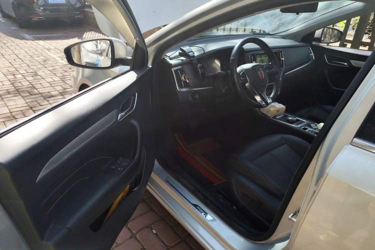 Used Roewe i6 New Energy 2017 45T Hybrid Connect & Smart Enjoyment Edition Driver Seat