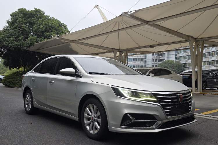 Used Roewe i6 New Energy 2017 45T Hybrid Connect & Smart Enjoyment Edition Exterior 2