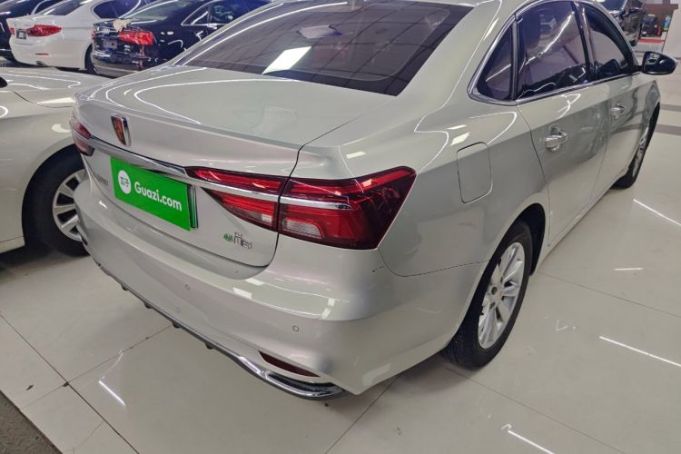Used Roewe i6 New Energy 2017 45T Hybrid Connect & Smart Enjoyment Edition Exterior 3
