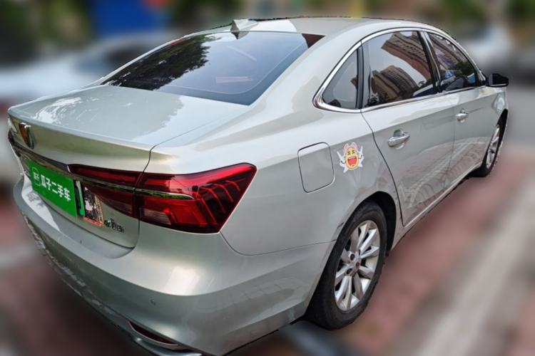 Used Roewe i6 New Energy 2017 45T Hybrid Connect & Smart Enjoyment Edition Exterior 5