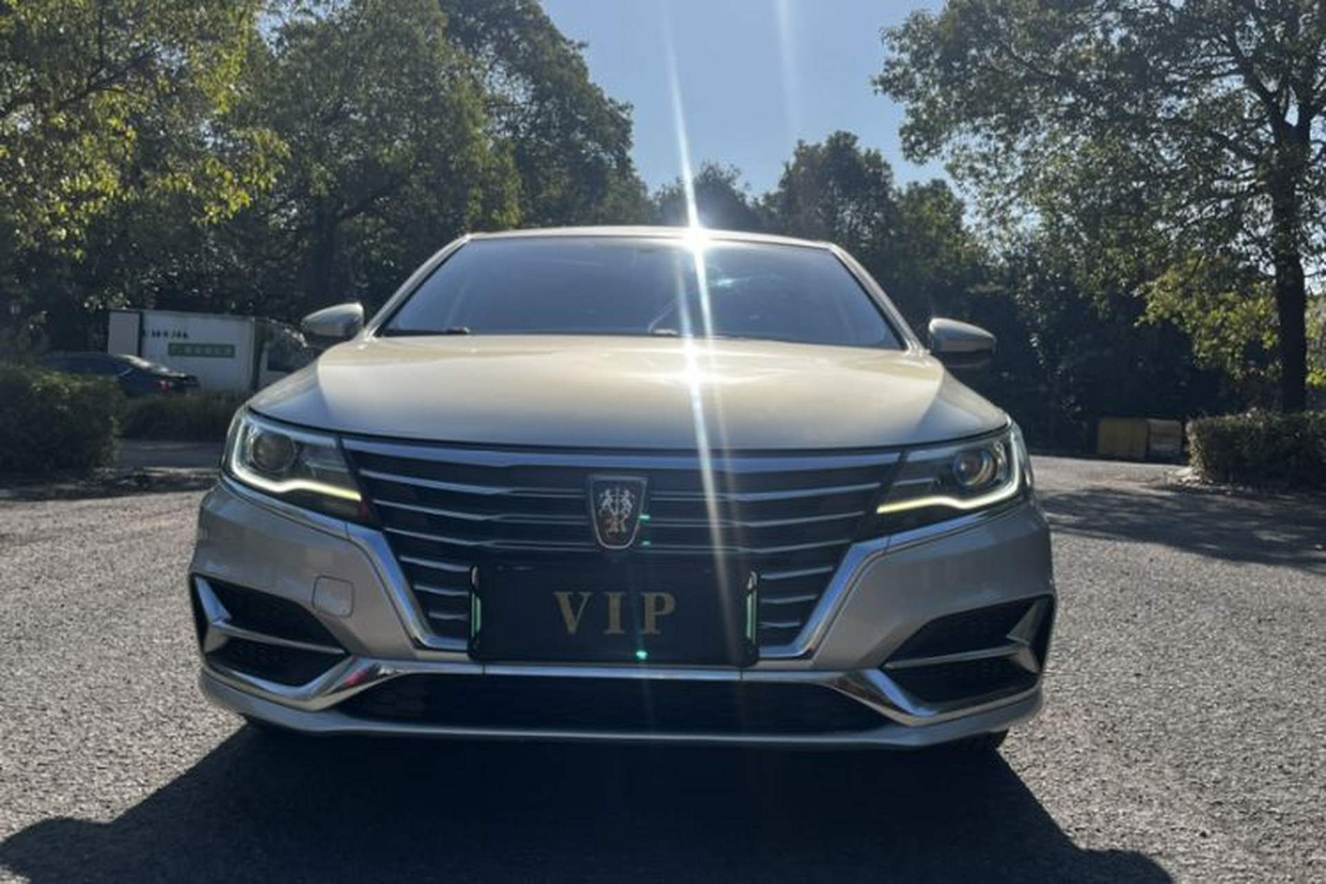 Used Roewe i6 New Energy 2017 45T Hybrid Connect & Smart Enjoyment Edition Exterior 5
