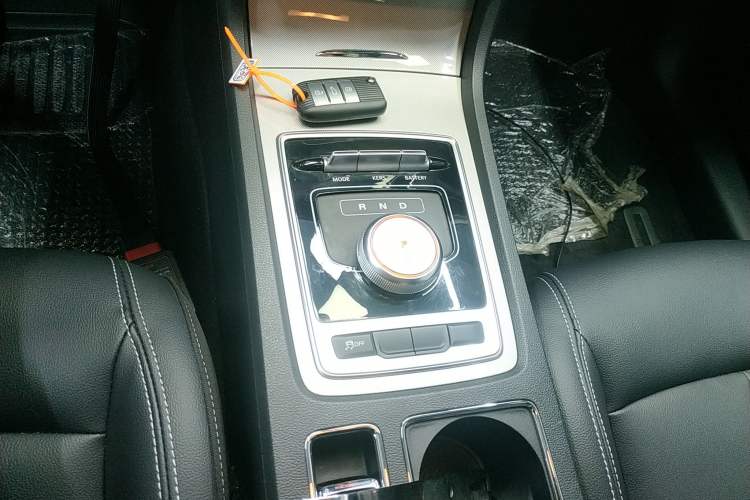 Used Roewe i6 New Energy 2017 45T Hybrid Connect & Smart Enjoyment Edition Gear Lever