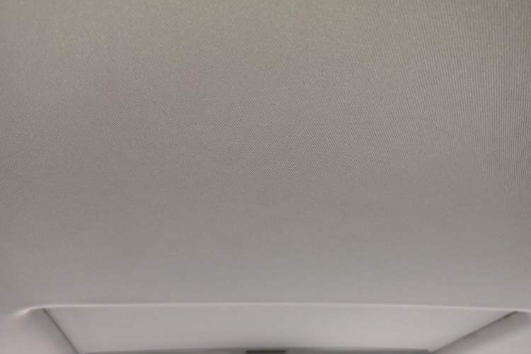 Used Roewe i6 New Energy 2017 45T Hybrid Connect & Smart Enjoyment Edition Headliner